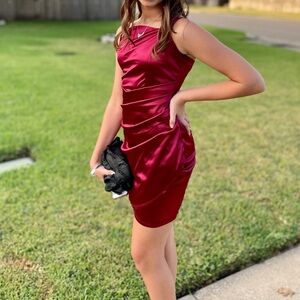 Elegant Burgundy Spaghetti Strap Dress